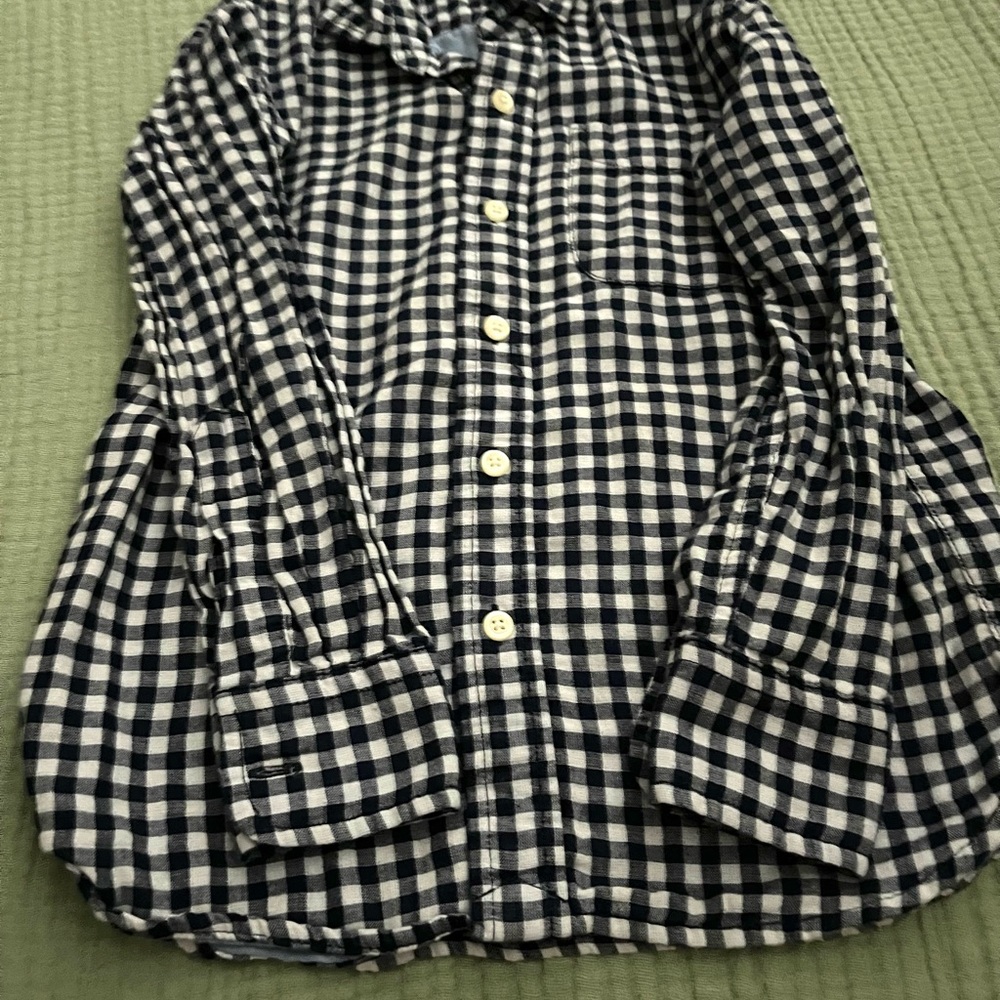 GAP Blue and White Button Down Shirt Timeless Gingham Style